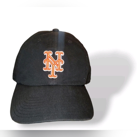 47 Black Cap with Orange Embroidery. NEWYORK - Picture 1 of 7